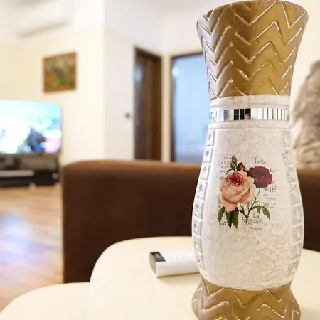 View Spacious 07 شقة